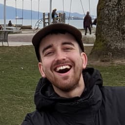 Lee's profile photo